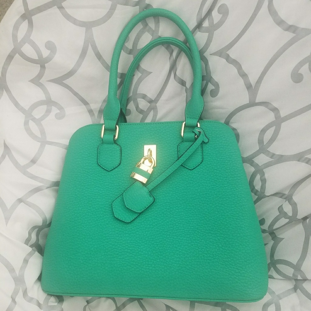 Ladies handbag